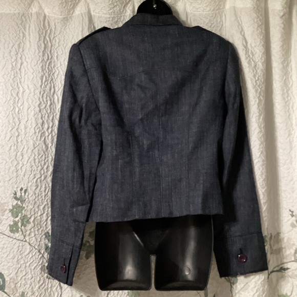 Elegant Navy Women's Blazer - Picture 3 of 6